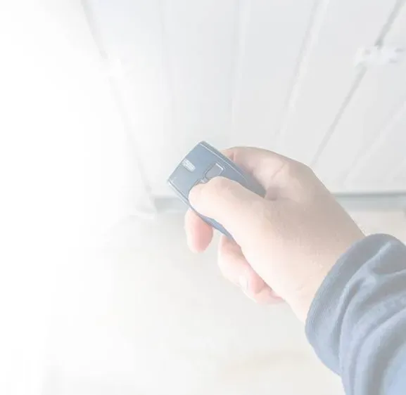 Porte de garage à La Fère